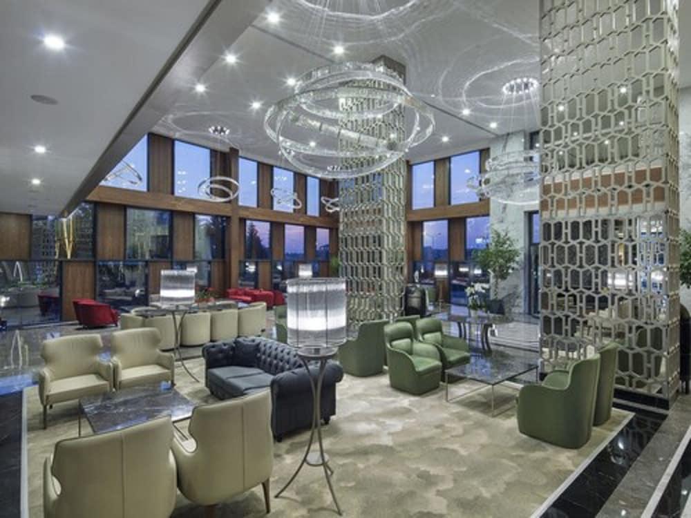 Hilton Garden Inn Yalova Экстерьер фото