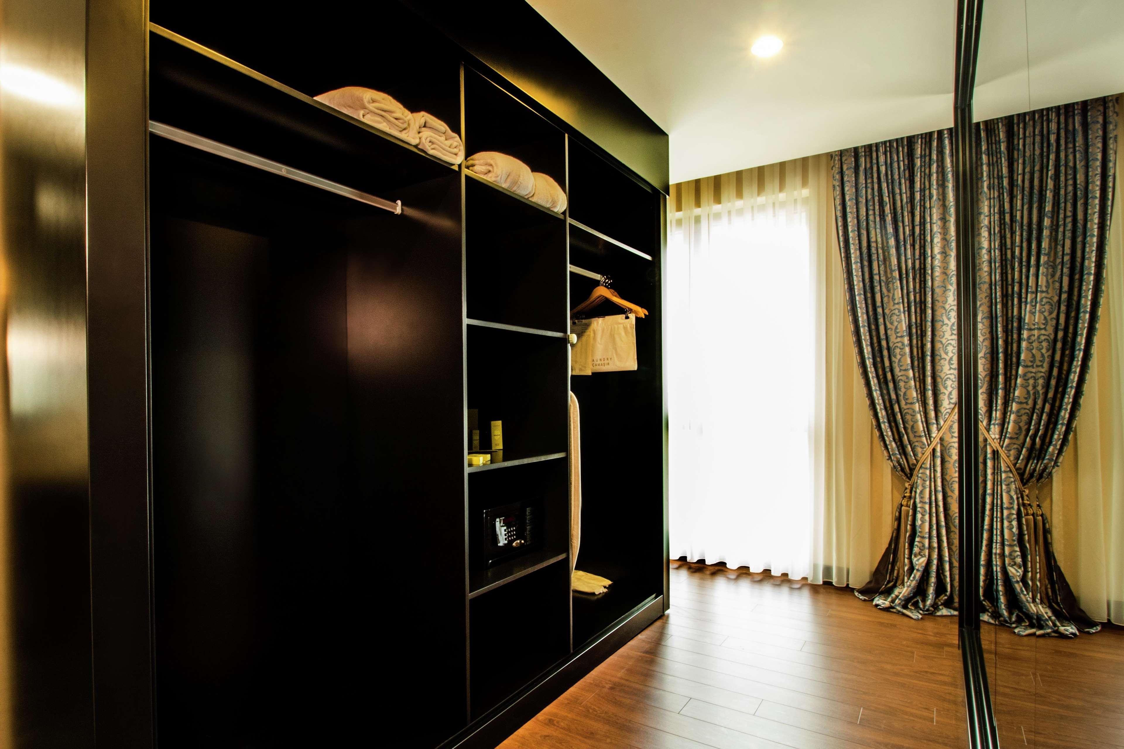 Hilton Garden Inn Yalova Экстерьер фото