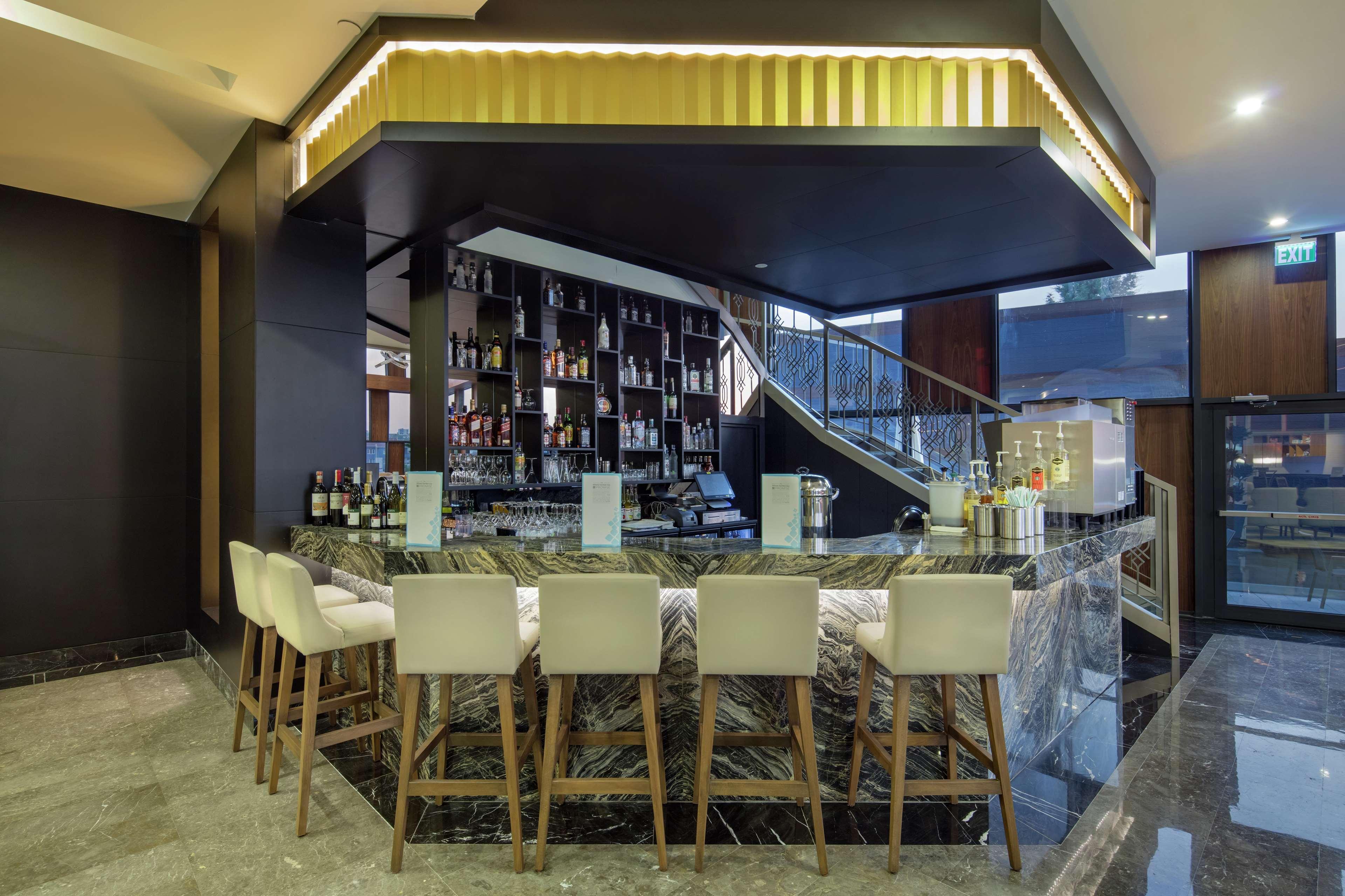 Hilton Garden Inn Yalova Экстерьер фото
