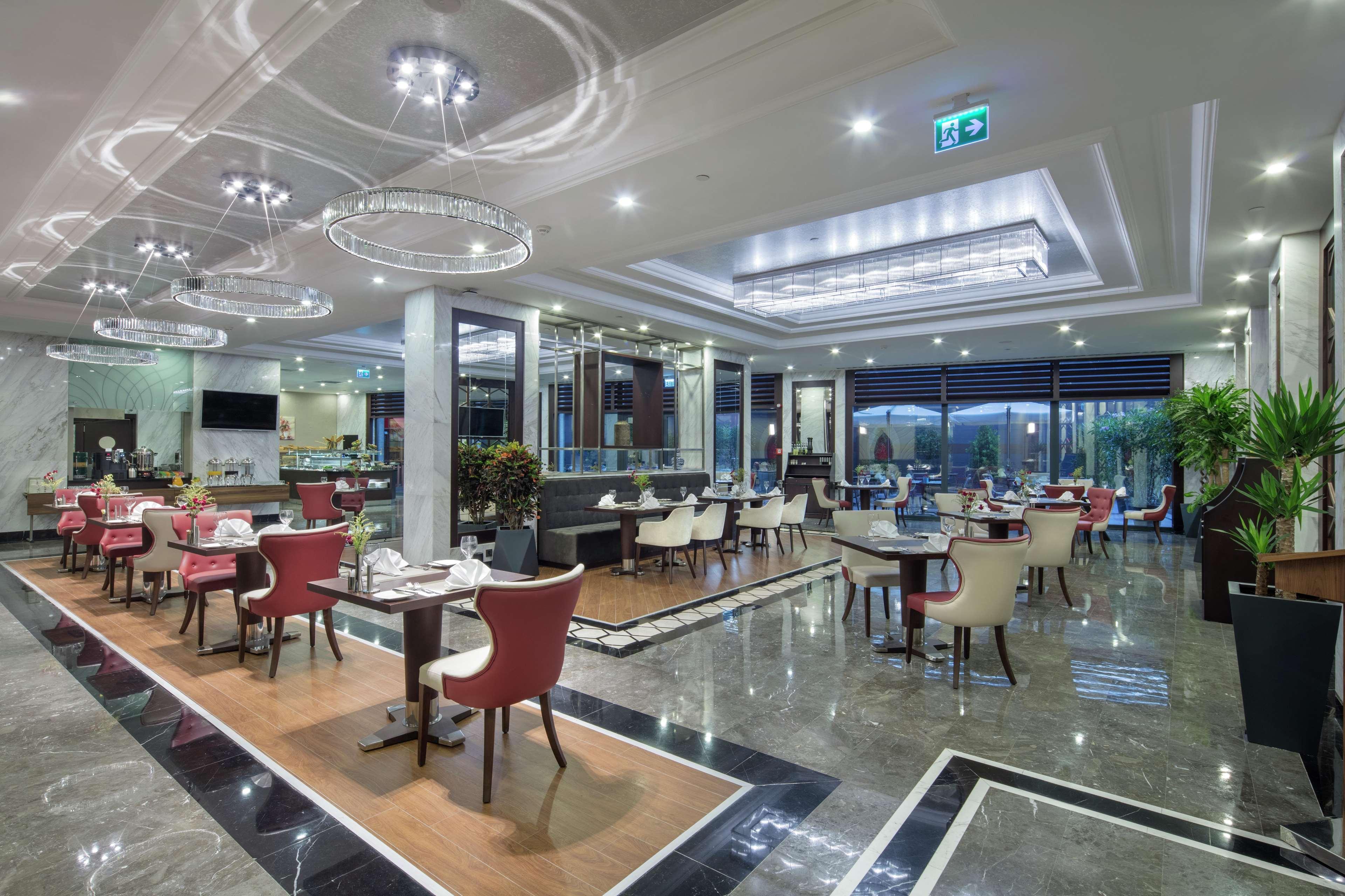 Hilton Garden Inn Yalova Экстерьер фото