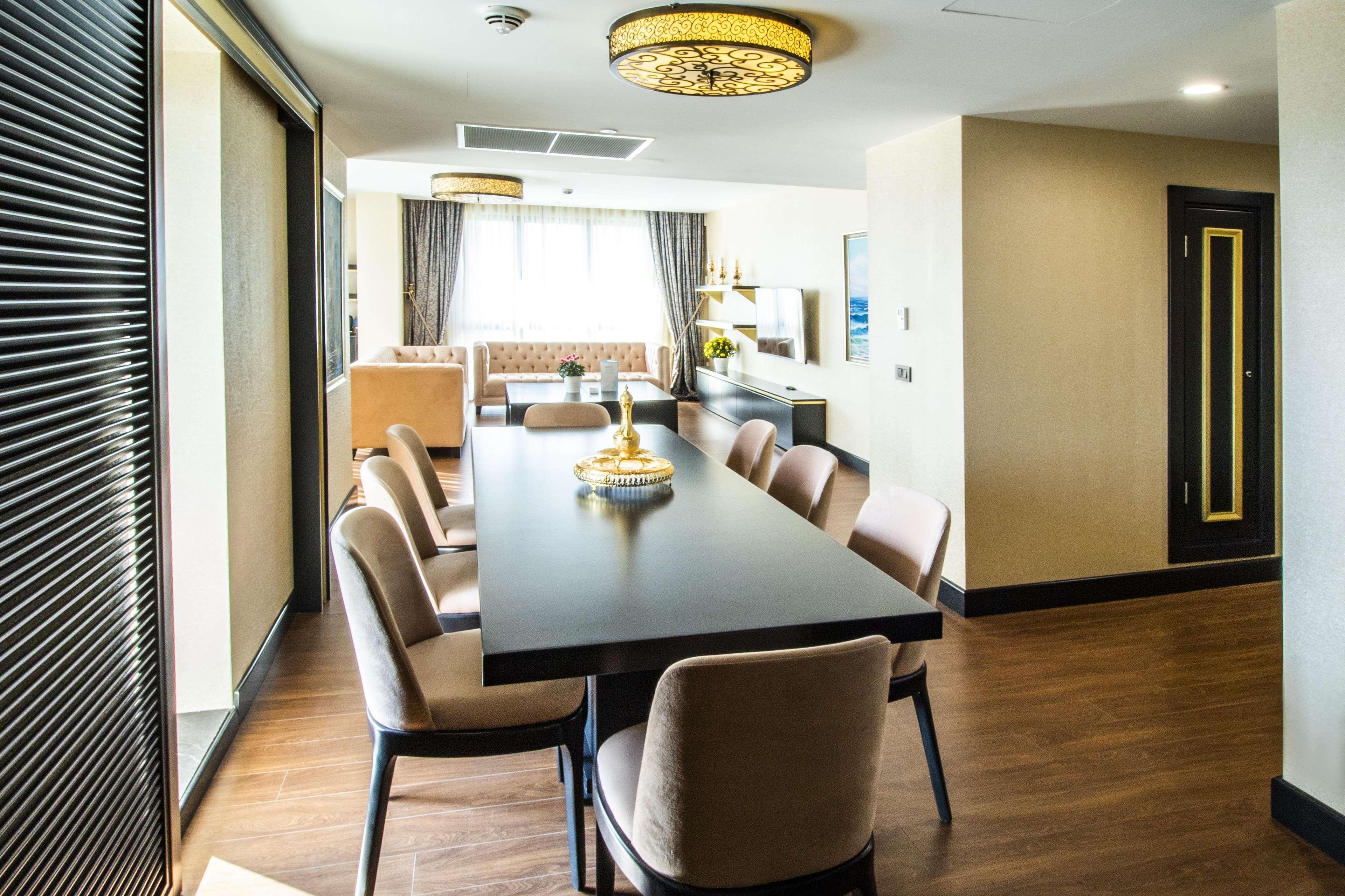 Hilton Garden Inn Yalova Экстерьер фото