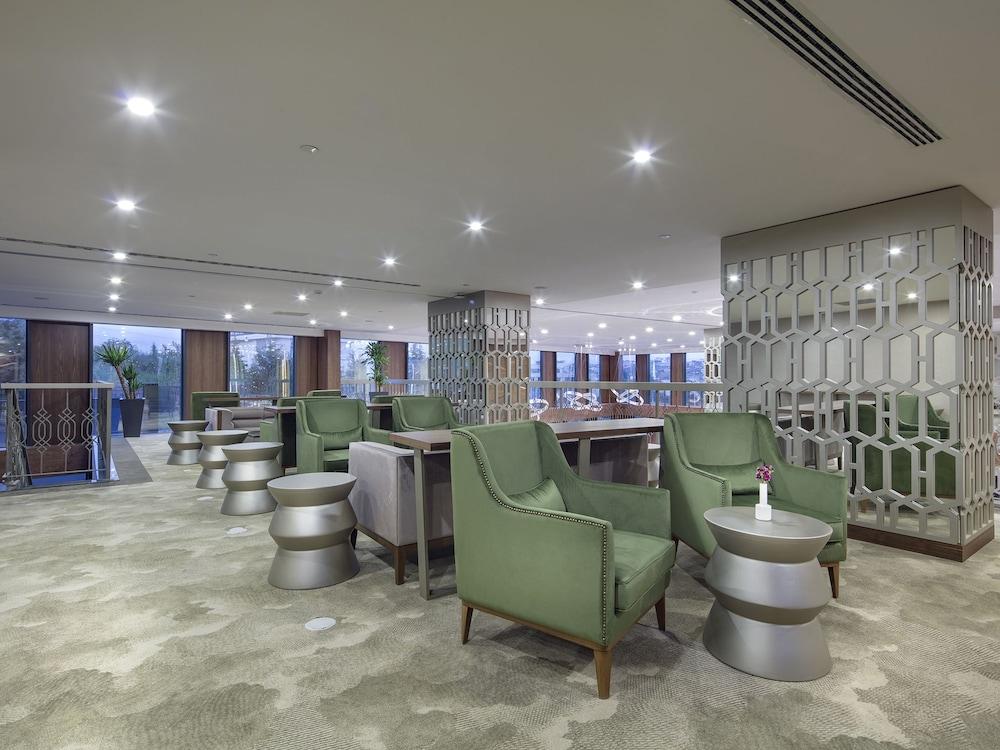 Hilton Garden Inn Yalova Экстерьер фото