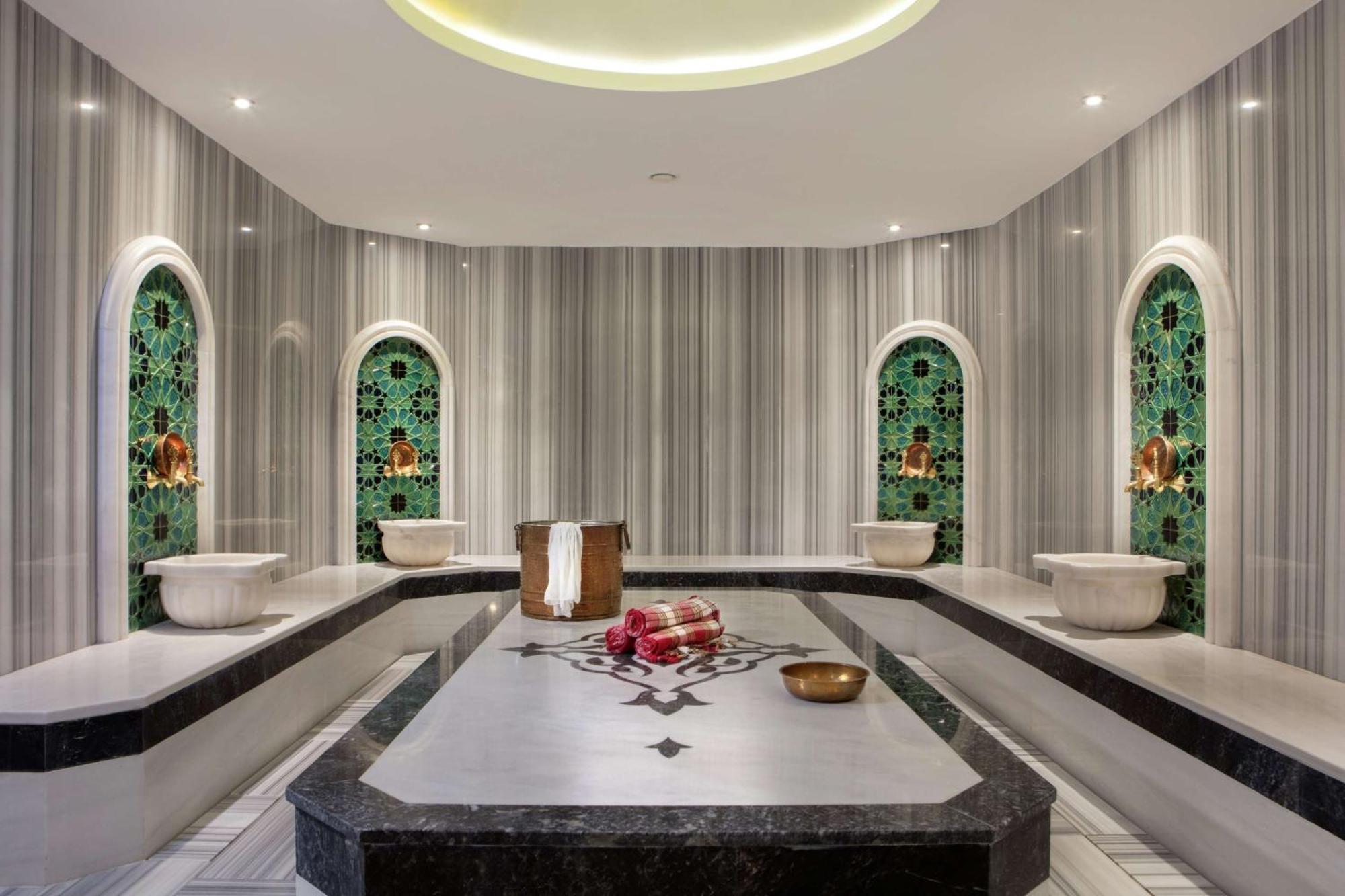Hilton Garden Inn Yalova Экстерьер фото
